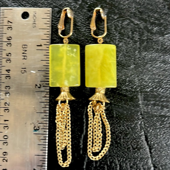 Elegant clip on earrings - Picture 5 of 7